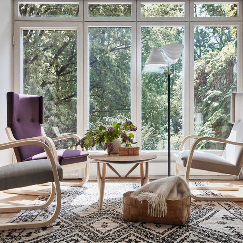 A810 Floor Lamp